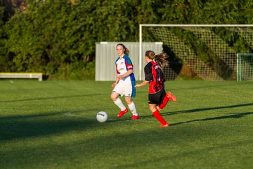 Bild 287 - B-Juniorinnen SG Wilstermarsch - SV Henstedt Ulzburg : Ergebnis: 5:1